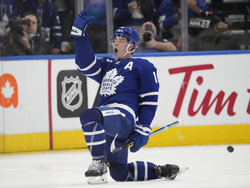 Predators Maple Leafs Hockey