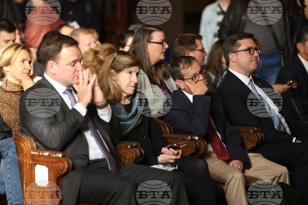 Софийски университет - Бил Нелсън - лекция