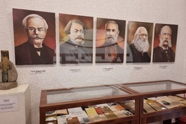 Сливен - изложба - портрети