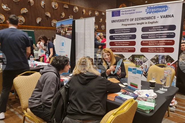 Турция - Международно образователно изложение - IEFT - Икономически университет - Варна