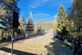 Смолян - паметник - поднасяне на венци и цветя