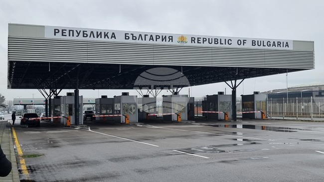 Интензивен е трафикът на граничен пункт "Капитан Андреево" на изход за товарни автомобили