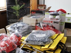 Снимка: Община Банско - Сдружение на Югозападните общини предостави противопожарно оборудване, екипировка, предпазни средства и защитно облекло на доброволното формирование към община Банско