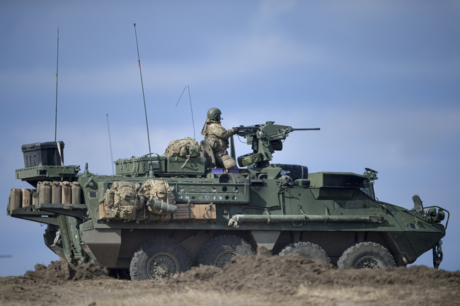 Около 900 румънски и американски военни участваха в учение на сухопътните сили в румънския окръг Галац