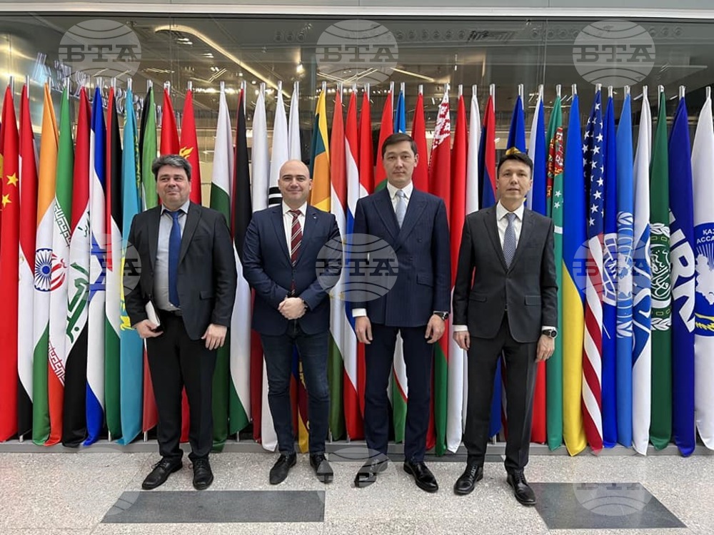 Tourism Minister Dimitrov Sees Kazakhstan, Uzbekistan as Very Promising Markets