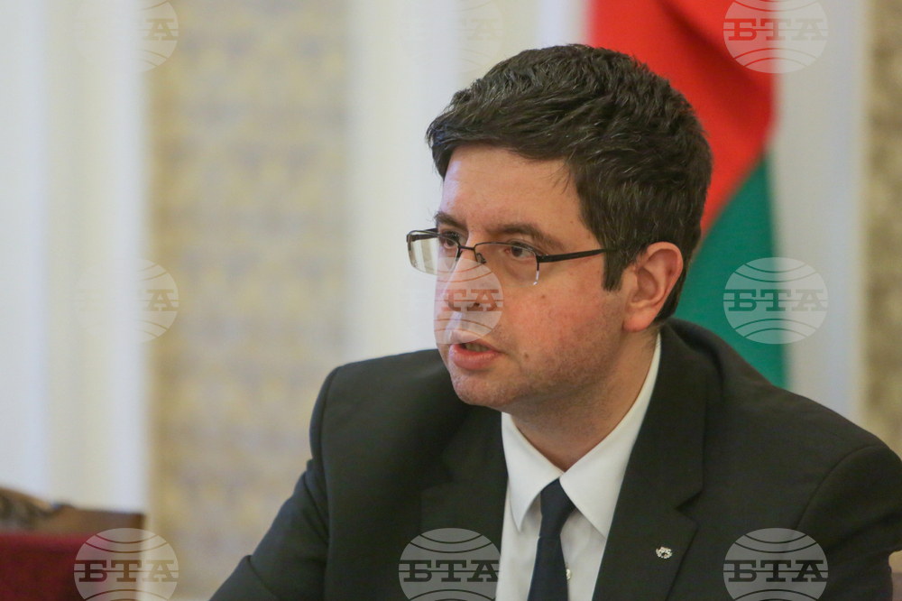 Парламент - Комисия по бюджет и финанси