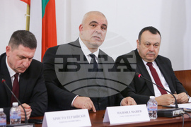 Парламент - Комисия по вътрешна сигурност и обществен ред