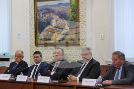 Парламент - Комисия по вътрешна сигурност и обществен ред