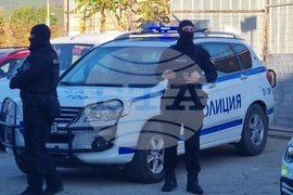 Сливен - полицейска акция - кв."Надежда"