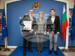 Делегацията на Община Дряново, водена от Председателя на ОбС- Дряново Тодор Георгиев, посети Министерството на Младежта и Спорта