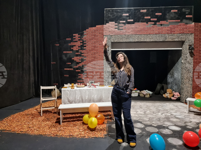 Шумен - Драматично-кукленият театър „Васил Друмев“ - "Заешка дупка"