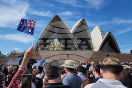 Австралия - Великобритания - крал Чарлз Трети - посещение