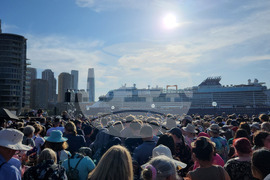 Австралия - Великобритания - крал Чарлз Трети - посещение