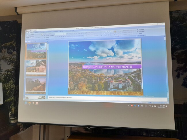 Община Видин: Отборът на СУ „П.Р.Славейков“ стана победител в състезанието „Аз познавам Видин“