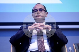 Хотел Хаят Риджънси София - докладът "Драги"- експертна дискусия