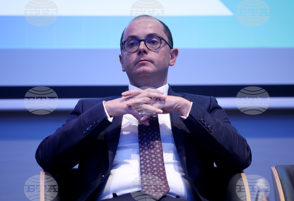 Хотел Хаят Риджънси София - докладът "Драги"- експертна дискусия