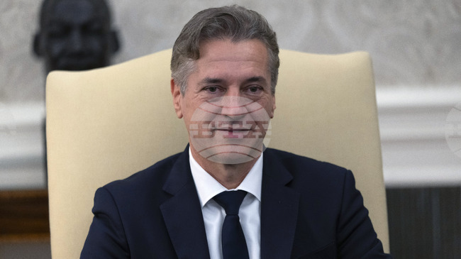 Словенската антикорупционна комисия установи, че премиерът на страната е надхвърлил правомощията си, като е оказал влияние върху бивш свой министър