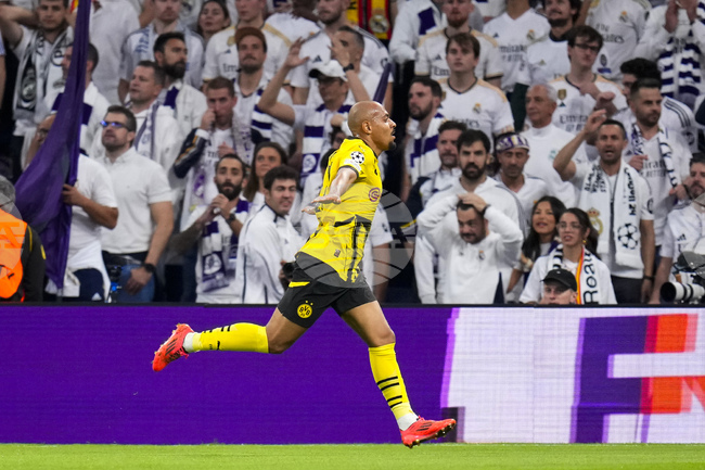 Астън Вила финализира трансфера на Дониел Мален