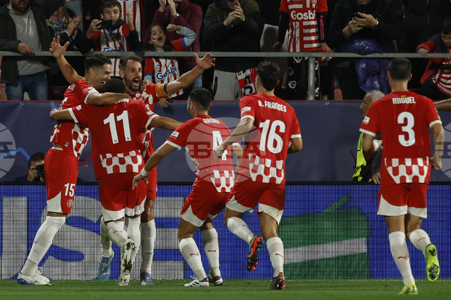 Гол в добавеното време донесе победата на Жирона над Алавес