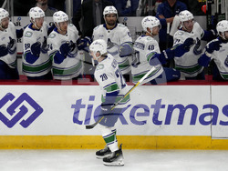 Canucks Blackhawks Hockey