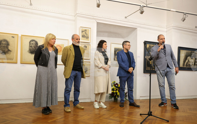 Бургас - НХА - "Вечният конферанс" - изложба