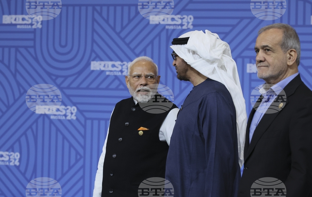 Индийският премиер Нарендра Моди е разговарял с иранския президент Масуд Пезешкиан