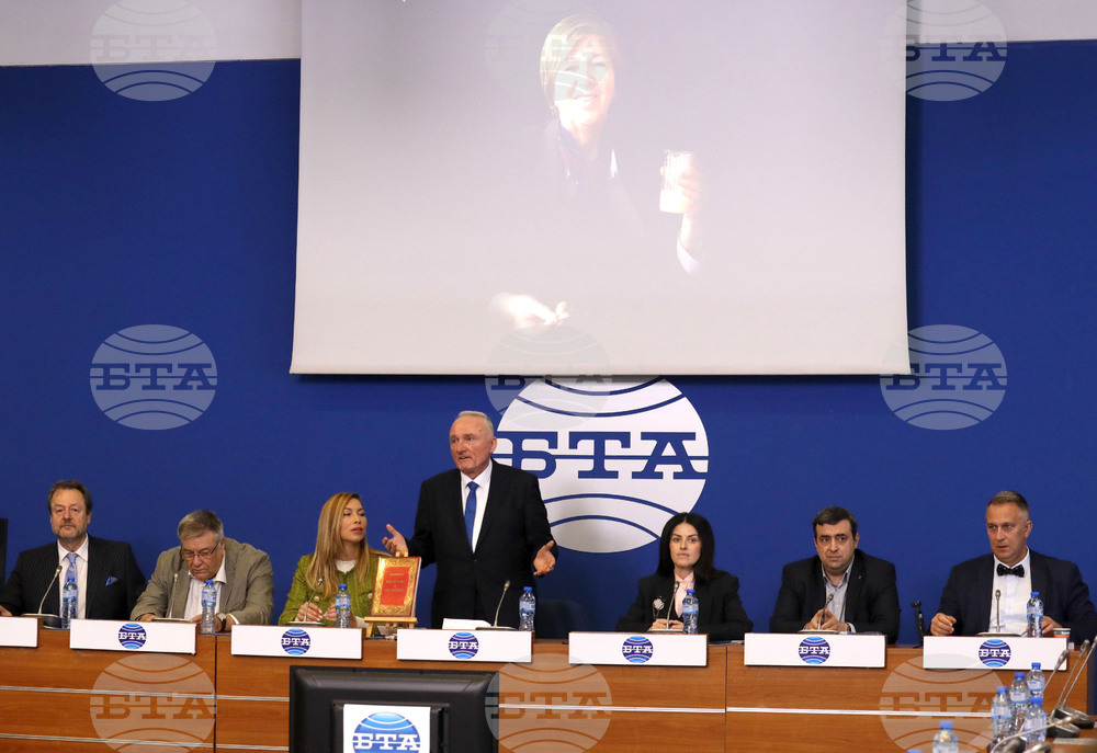 Националeн пресклуб на БТА-София - „Национален форум „Бизнес, образование, наука“ - пресконференция