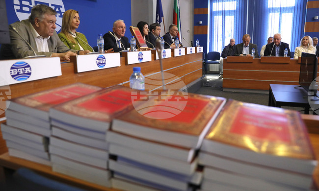 Националeн пресклуб на БТА-София - „Национален форум „Бизнес, образование, наука“ - пресконференция