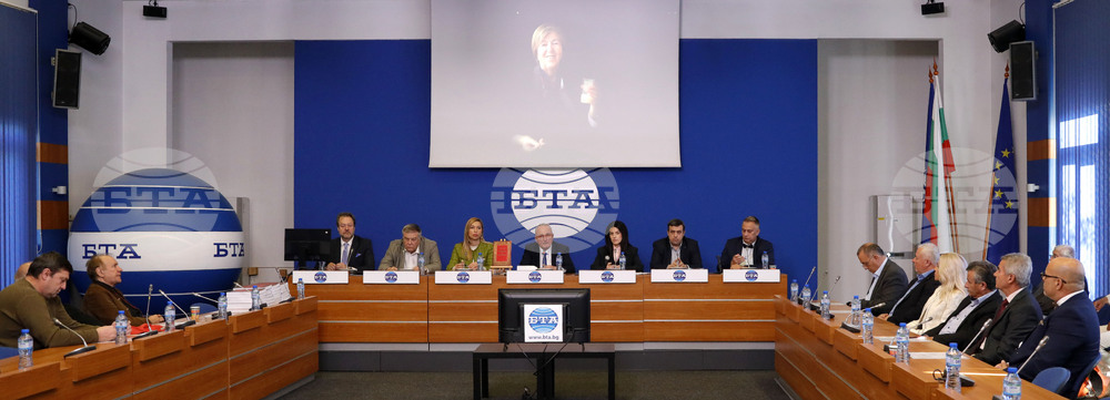 Националeн пресклуб на БТА-София - „Национален форум „Бизнес, образование, наука“ - пресконференция