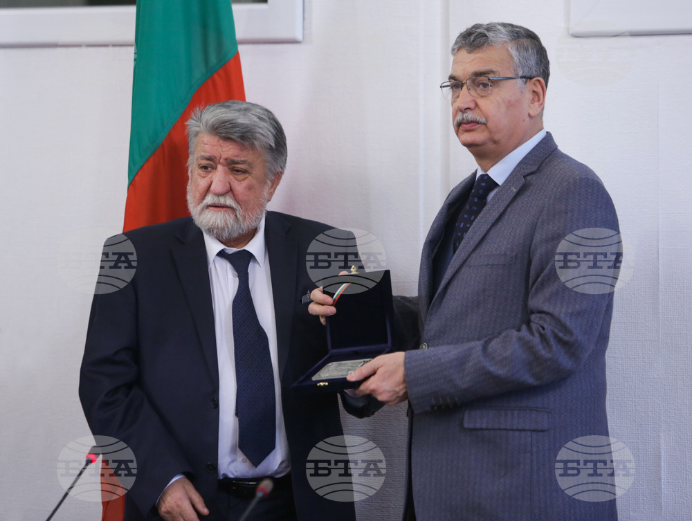 Парламент - Вежди Рашидов - Джелалеттин Гювенч - среща