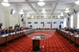 Парламент - Вежди Рашидов - Джелалеттин Гювенч - среща