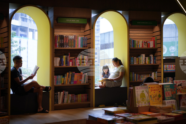 Малайзия забранява социалните мрежи за лица под 16 години от 2026 г.