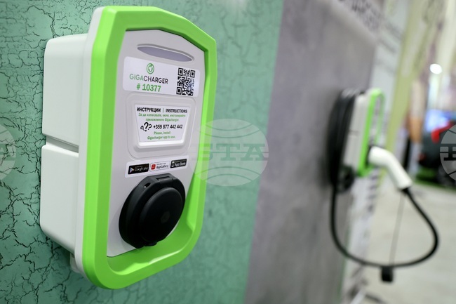 Министерството на транспорта и съобщенията одобри шест проекта за изграждане на бързи зарядни центрове за електромобили