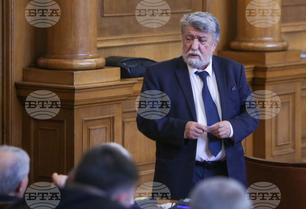 Парламент - заседание - Вежди Рашидов