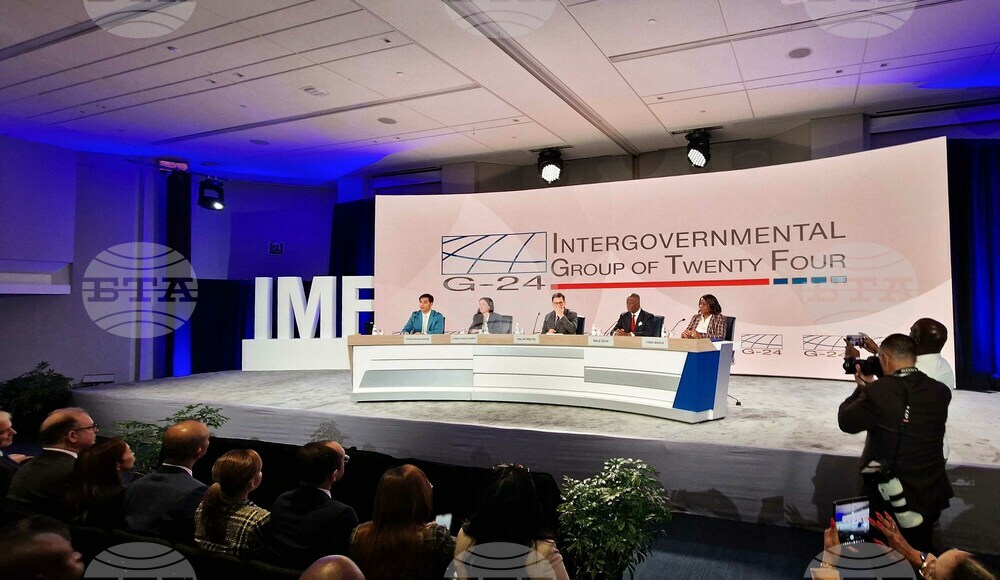 САЩ - МВФ - „Фискален мониторинг" - пресконференция