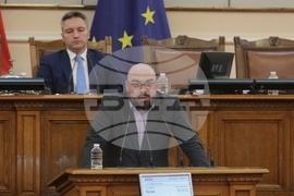 Парламент - парламентарен контрол - Гален Монев