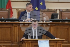 Парламент - парламентарен контрол - Сашо Пенов