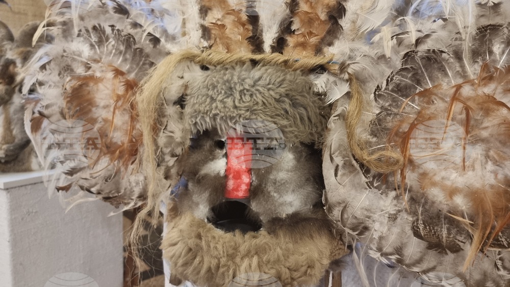 Перник -"Изкуството на маската" - изложба - откриване