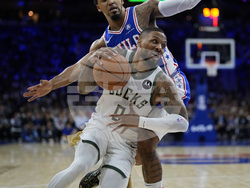Bucks 76ers Basketball