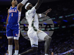 Bucks 76ers Basketball
