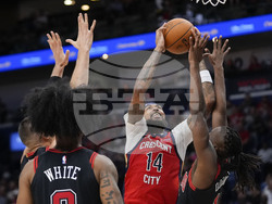 Bulls Pelicans Basketball