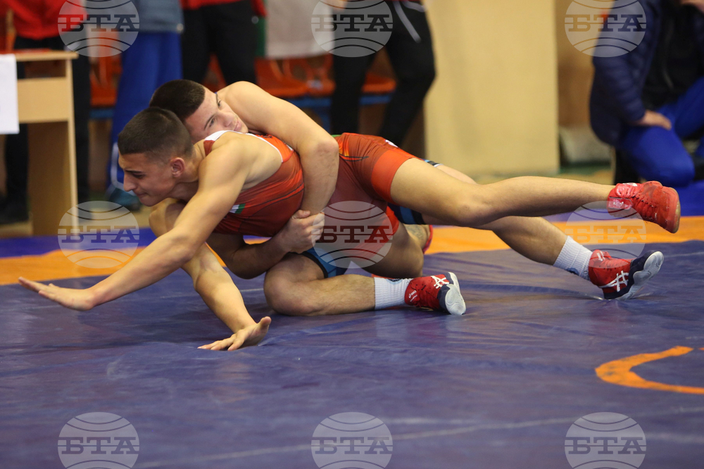 Bulgaria Sending Its Strongest Wrestlers to World Championships in Belgrade