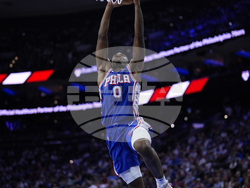 Bucks 76ers Basketball