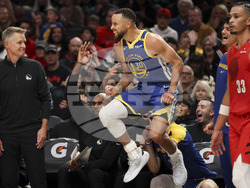 Warriors Trail Blazers Basketball