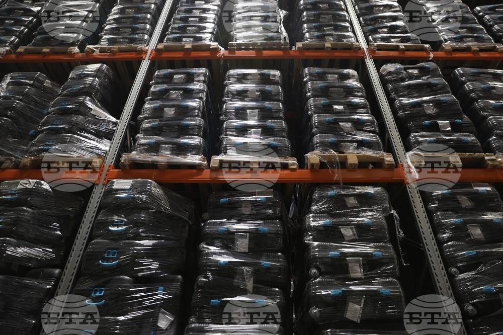  "Информационно обслужване" не е изпълнявало действия по конфигуриране на машините за гласуване, посочват от дружеството в отговор на Асен Василев 