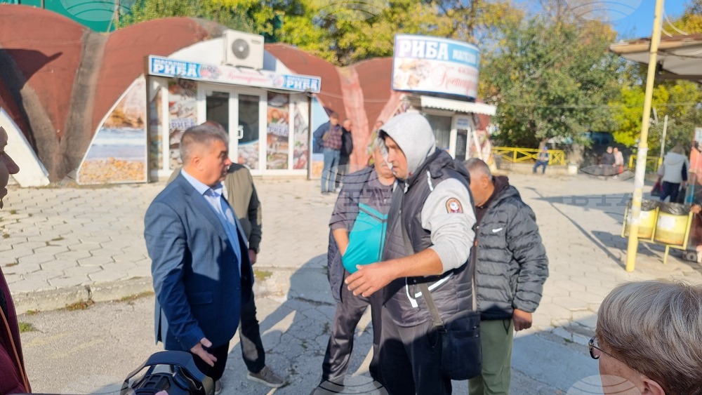 Търговците от централния пазар в Добрич искат да участват активно в проектирането и временното му преместване заради предстоящия ремонт
