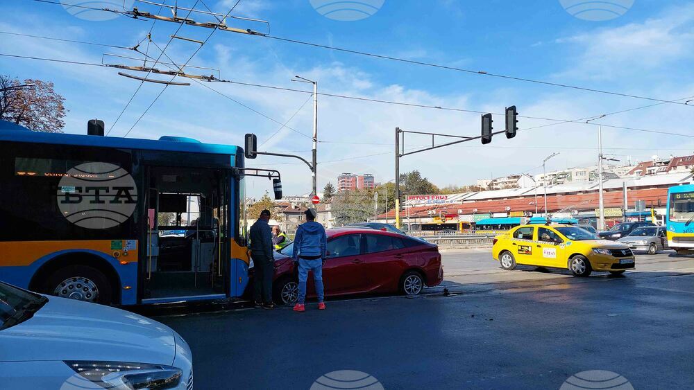 Катастрофа - затруднено движение