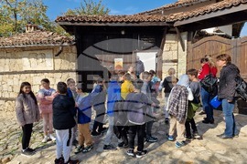 Разград - музей - ученици 