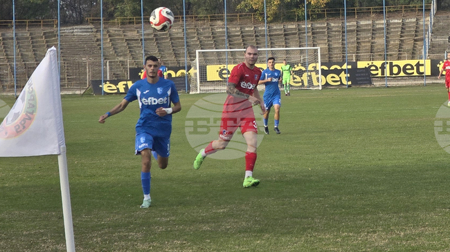 Спартак (Плевен) се наложи над втория тим на Лудогорец в мач от Втора лига и се измъкна от последното място