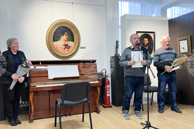  Свищов - Иван Антонов - музикално-поетичен рецитал